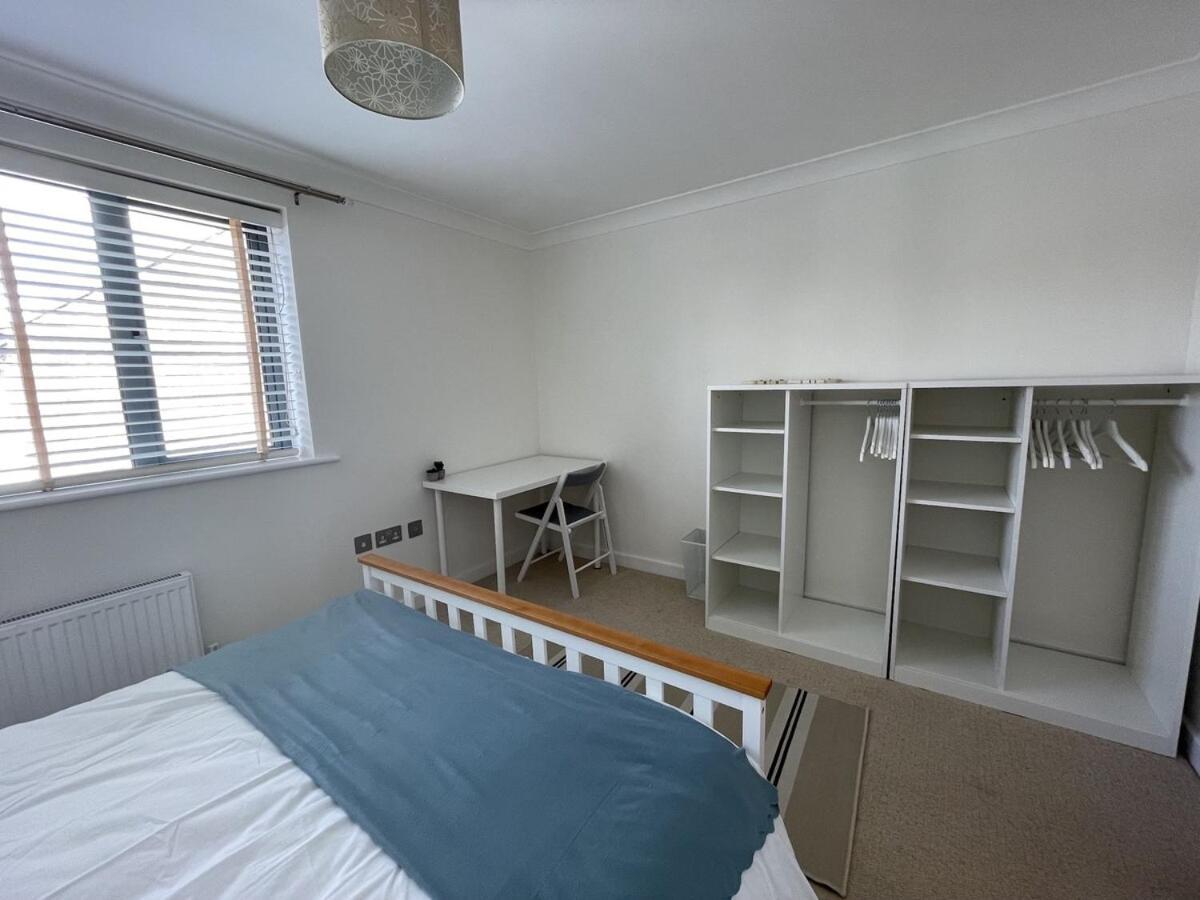Comfortable Home W Private Parking Charlestown Charlestown  Eksteriør bilde