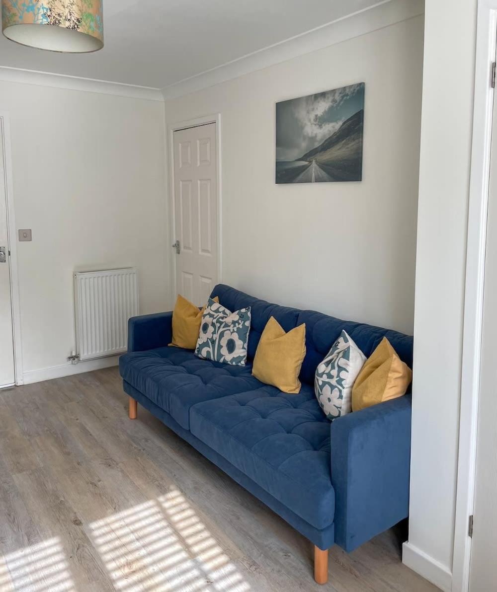 Comfortable Home W Private Parking Charlestown Charlestown  Eksteriør bilde