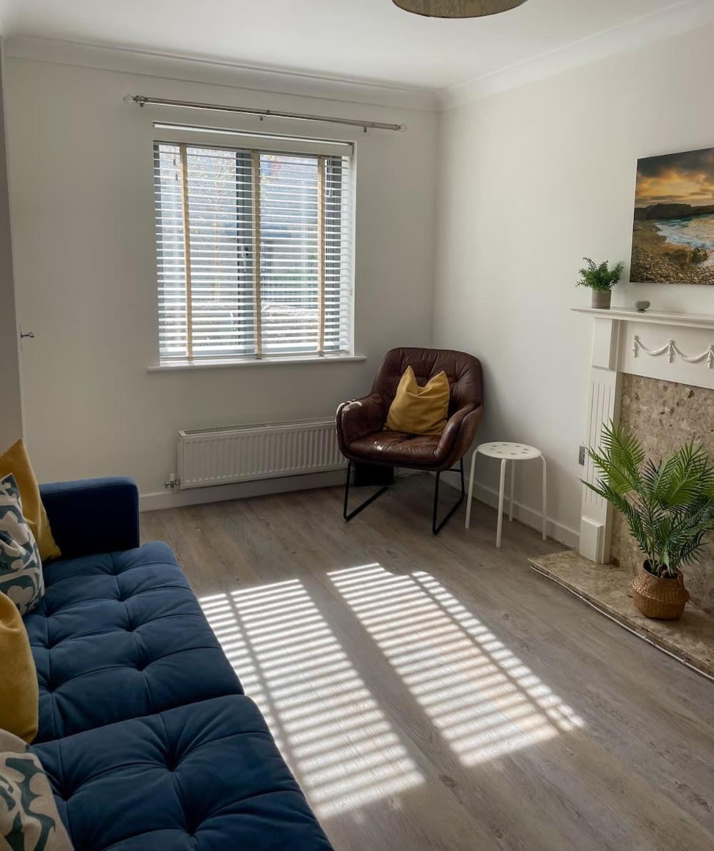 Comfortable Home W Private Parking Charlestown Charlestown  Eksteriør bilde
